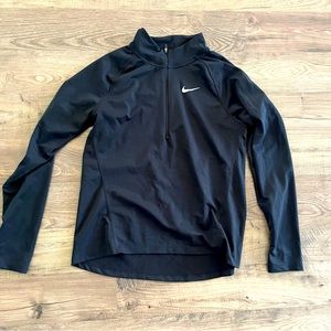 Nike run womens long sleeve NWOT